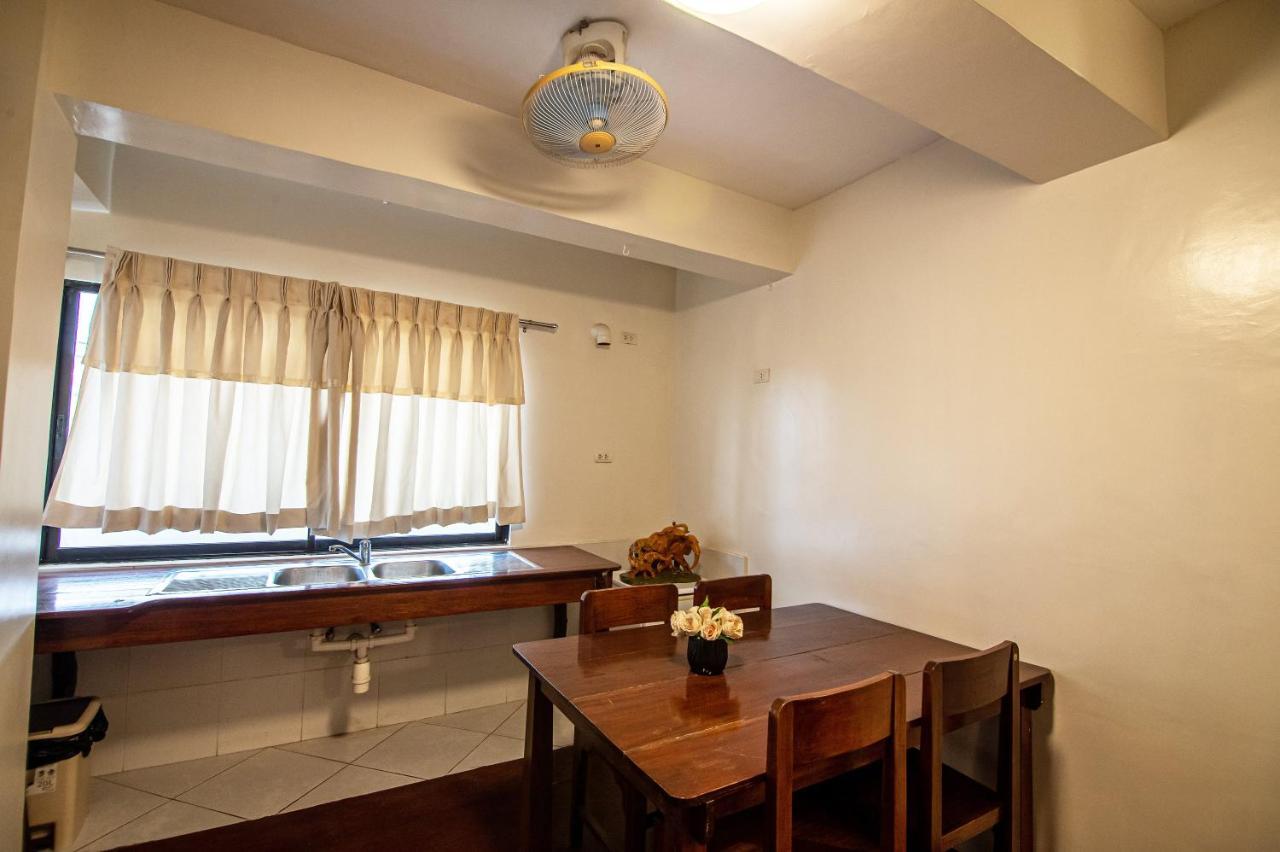Kiwi Hotel Cebu Eksteriør billede
