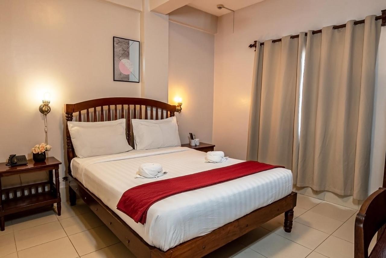 Kiwi Hotel Cebu Eksteriør billede
