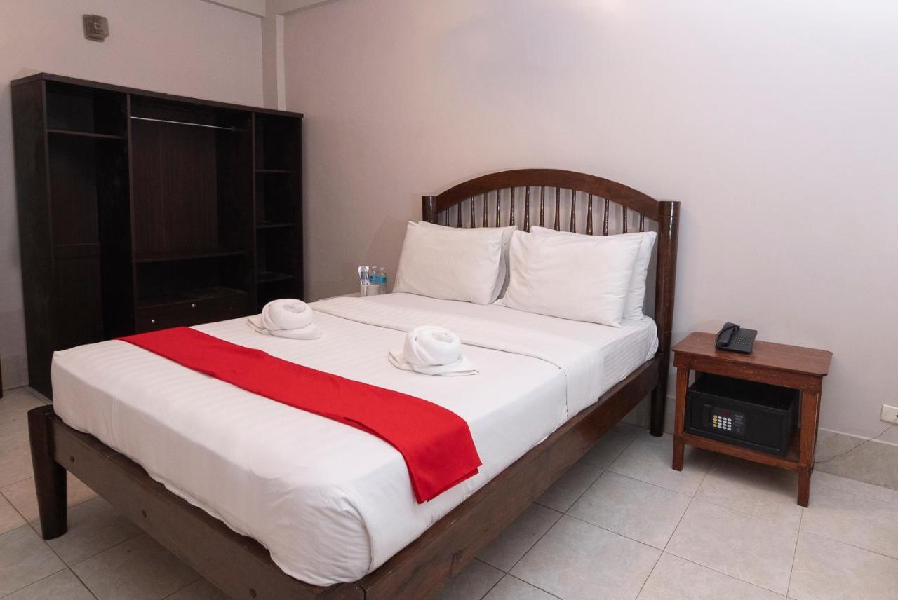 Kiwi Hotel Cebu Eksteriør billede